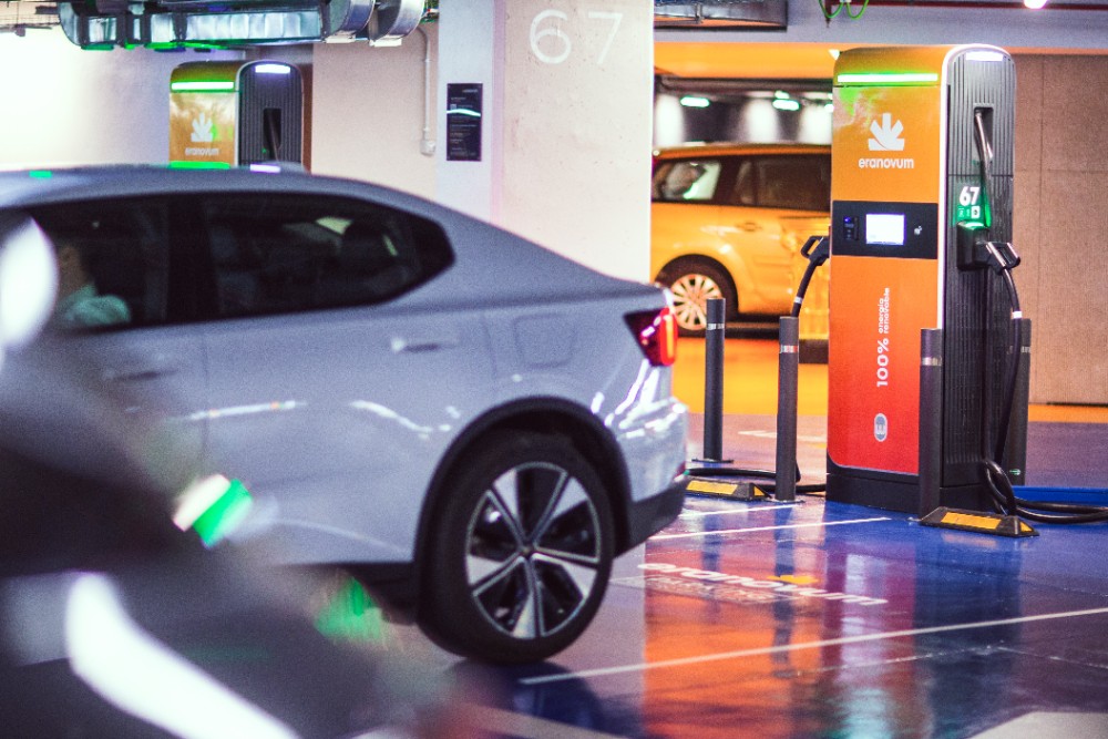 Exus, Eranovum, Quantica y Cox anuncian financiación, recarga, operación fotovoltaica y proyectos de almacenamiento. - Artículo de energía solar EXAASOLAR