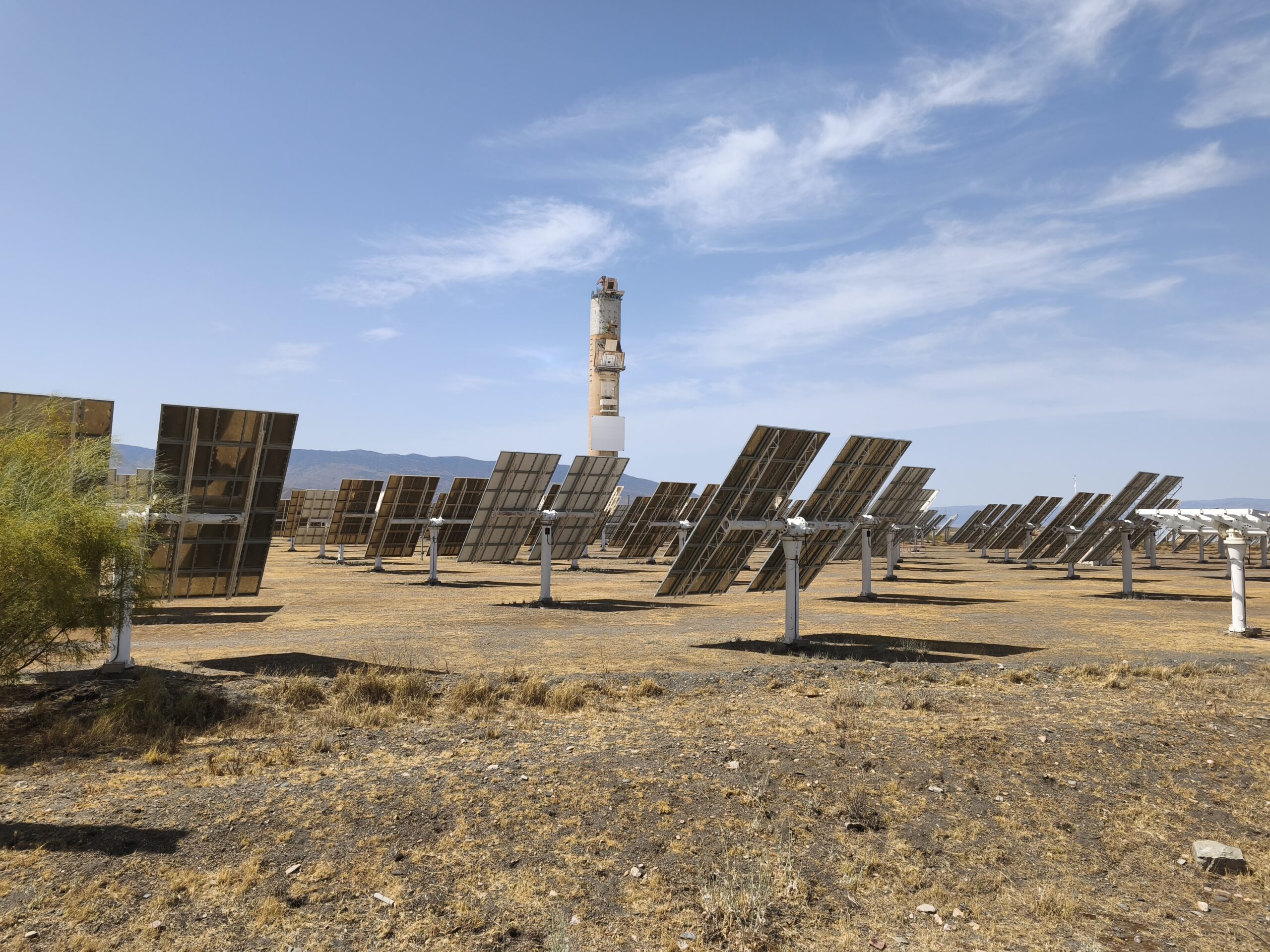 The Hypergen project is driving the development of a new generation of hybrid solar plants with bifacial collectors