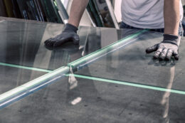 solution for healing surface defects on glass substrates